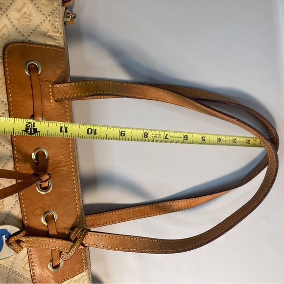 Dooney & Bourke tan signature canvas leather shoulder Bag - Picture 4 of 7